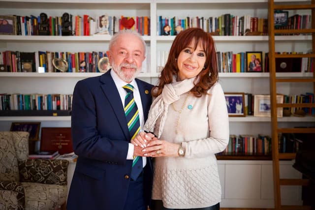 Cristina Fernández recibió a Lula da Silva en un gesto de apoyo político crucial