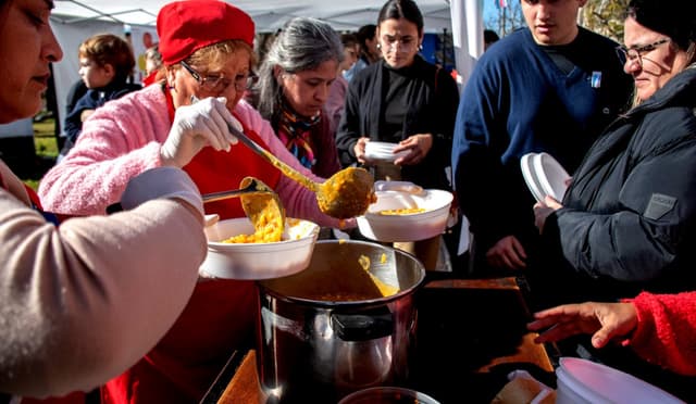Magdalena conmemoró el 209° aniversario de la Independencia con abundantes actividades culturales y tradicionales