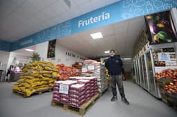 Axel Kicillof inaugura nuevo Mercado Bonaerense y centro de energías renovables en La Plata
