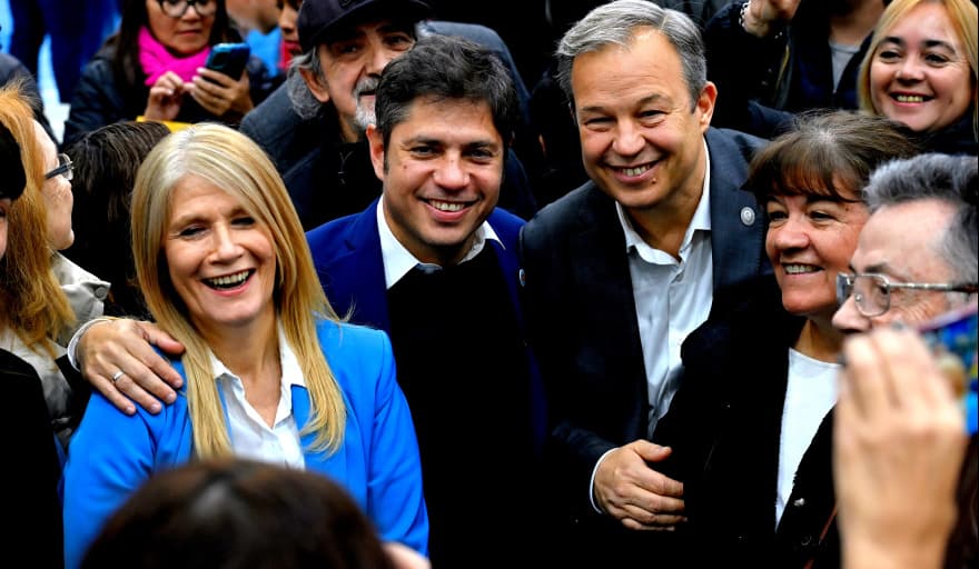 Axel Kicillof lanzó la campaña en la Tercera Sección acompañado por Magario y Cascallares