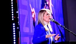 Verónica Magario llama a votar para frenar a Javier Milei en la Provincia de Buenos Aires