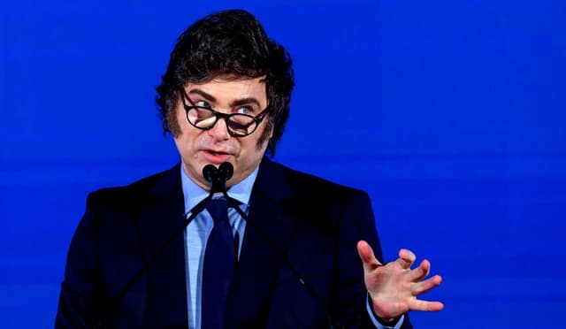 Milei genera polémica al autoincriminarse en el escándalo de coimas del ANDIS