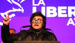 Kicillof domina en Buenos Aires y Milei admite la derrota en su espacio