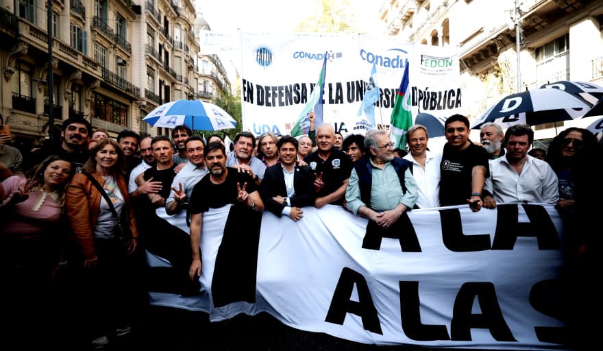 Dirigentes bonaerenses respaldan la masiva movilización universitaria contra los vetos de Milei
