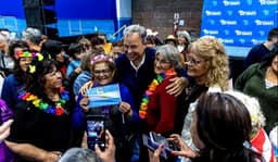 Almirante Brown reconoce la labor esencial de sus trabajadoras vecinales en los barrios